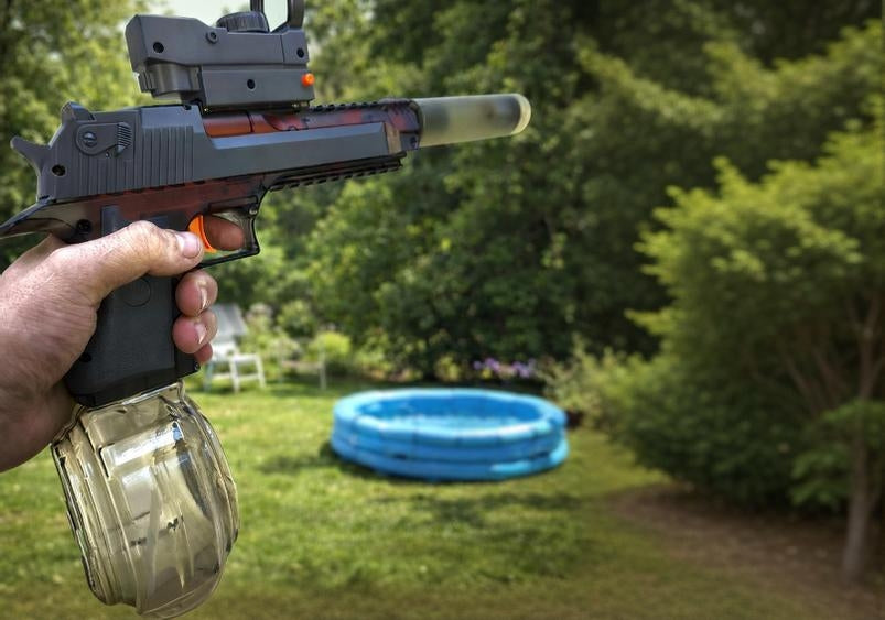 OAKWOOD FunGun Wasserpistole Elektrisch - Automatisch, Transparent, Lichteffekt